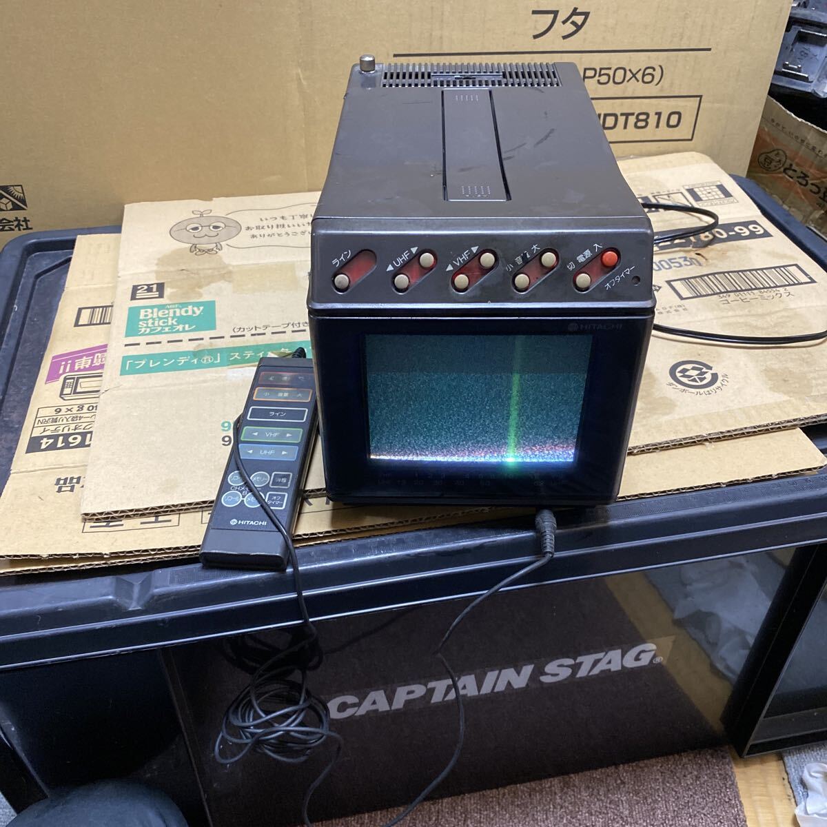 昭和レトロhitachi カラーテレビ　C6-A10(87年製　1-6月期)通電ノイズ音出しは可能　現状品