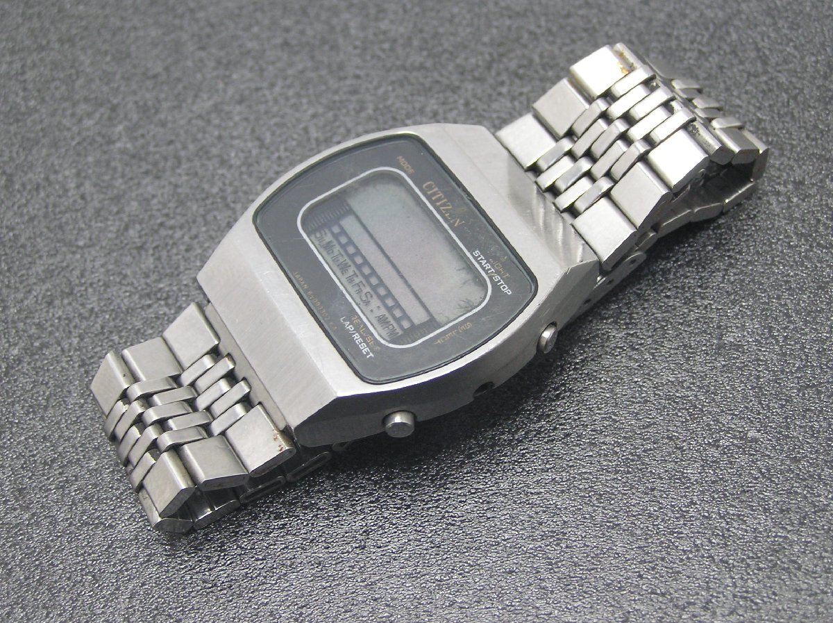 1円スタート★ハローカメラ★ 0970 シチズン Citizen クォーツ デジタル メンズ 腕時計 ジャンク 要修理 6-093302