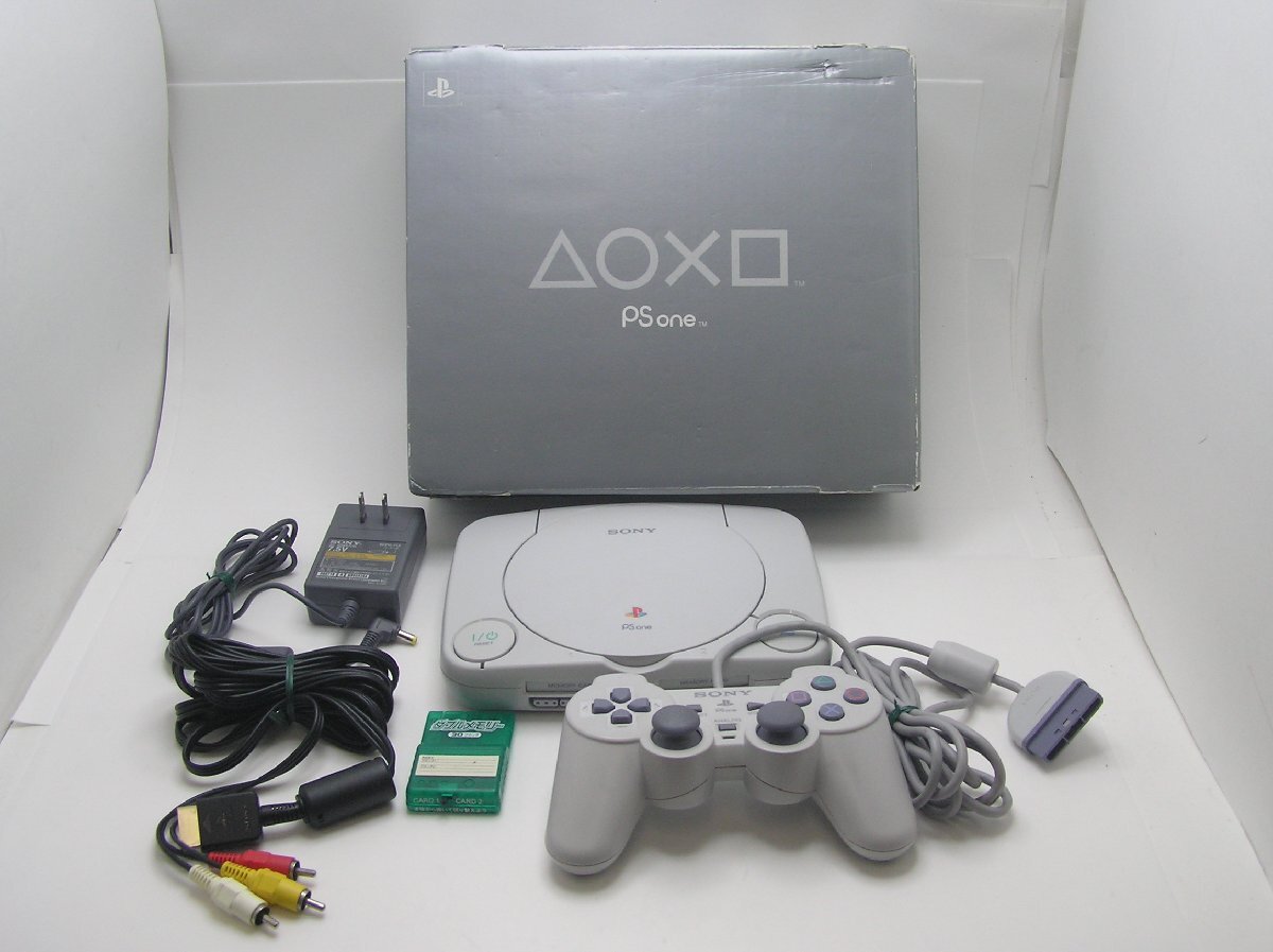 ★ハローカメラ★ 1085 PS One（SCPH-100）ソニー PS1 通電確認 本体・コントローラー・ケーブルセット プレステ 1円スタート 100サイズ