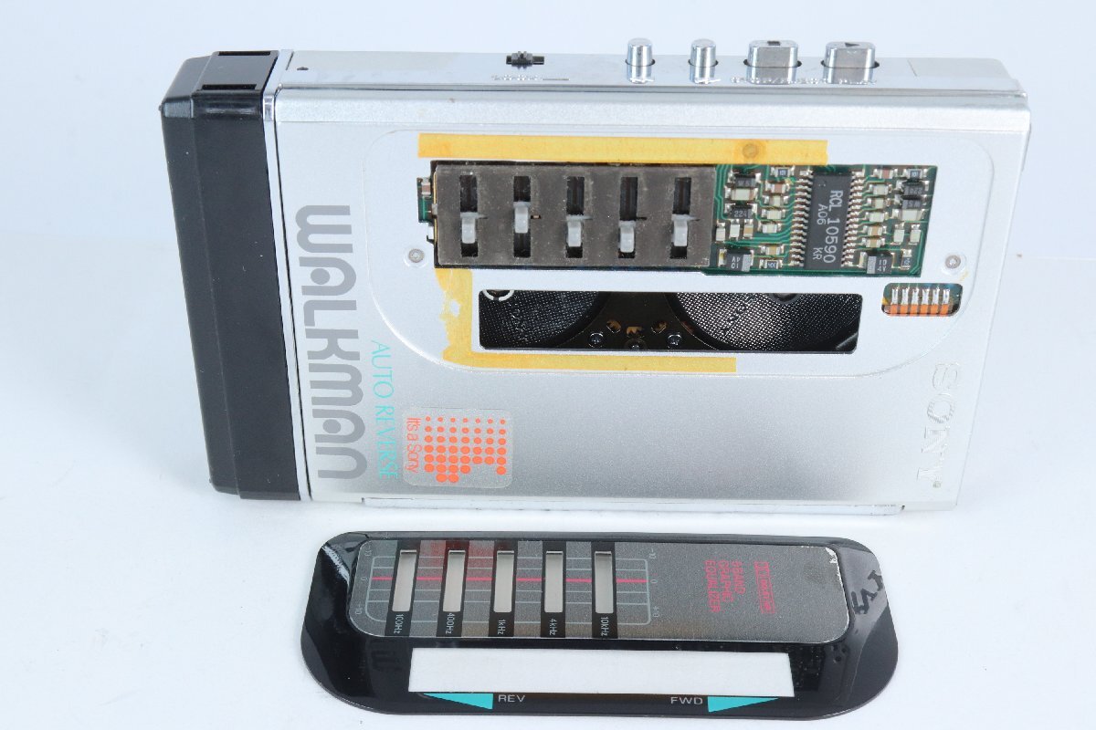 SONY ソニー WALKMAN ウォークマン WM-104　ポータブルカセットレコーダー オーディオ 音楽 1025-AM