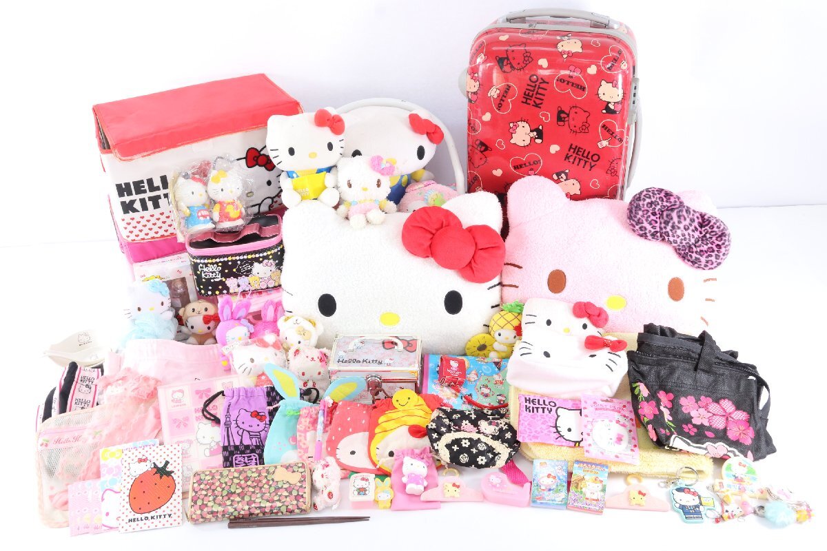 【大量まとめ】サンリオ ハローキティ ご当地キティ 等 ぬいぐるみ/キーホルダー/小物/衣類 等 キャラクターグッズ まとめ売り 1006-AM