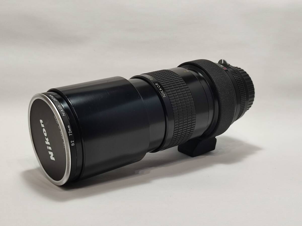 Nikon　NIKKORO　300mm　F4.5　ニコン