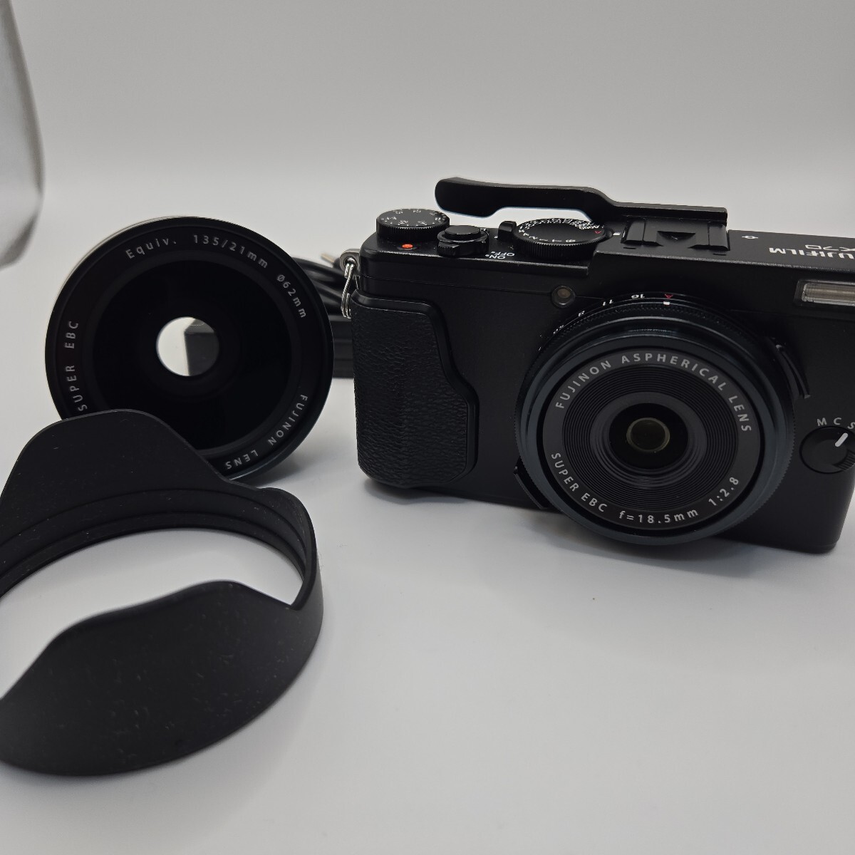 カメラ祭り 1円～ FUJIFILM X70 富士フィルム デジタルカメラ デジカメ ブラック WCL-X70付き