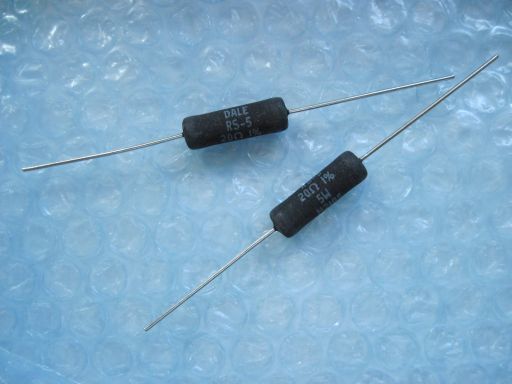 103(棚上)　Vishay？　Dale　抵抗　RS-5　20Ω±1%　5W　詳細不明　未使用品ですが長期保存品　1個