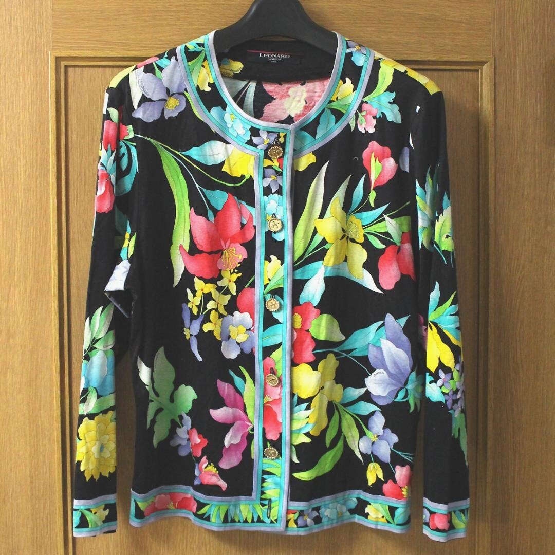美品 LEONARD レオナール フラワーデザイン 花柄 ノーカラー テーラード ジャケット L ブレザー