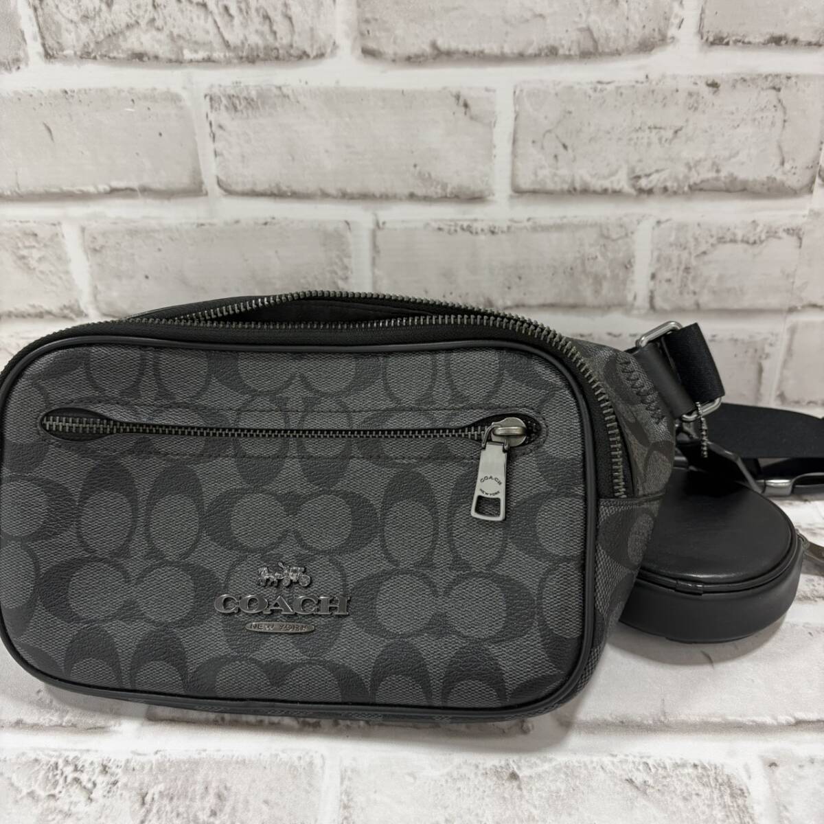 【TS0310？①】 COACH コーチ シグネチャー キャンバス 黒 ブラック ブランドバッグ 2way ポーチ付き