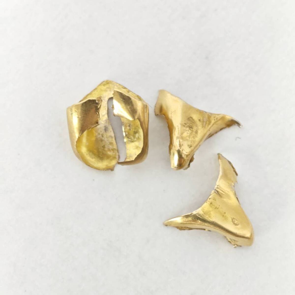 【TSS0316①】金歯 1.0g 歯科材 コレクション 趣味 ゴールドカラー 収集 ゴールド 素材