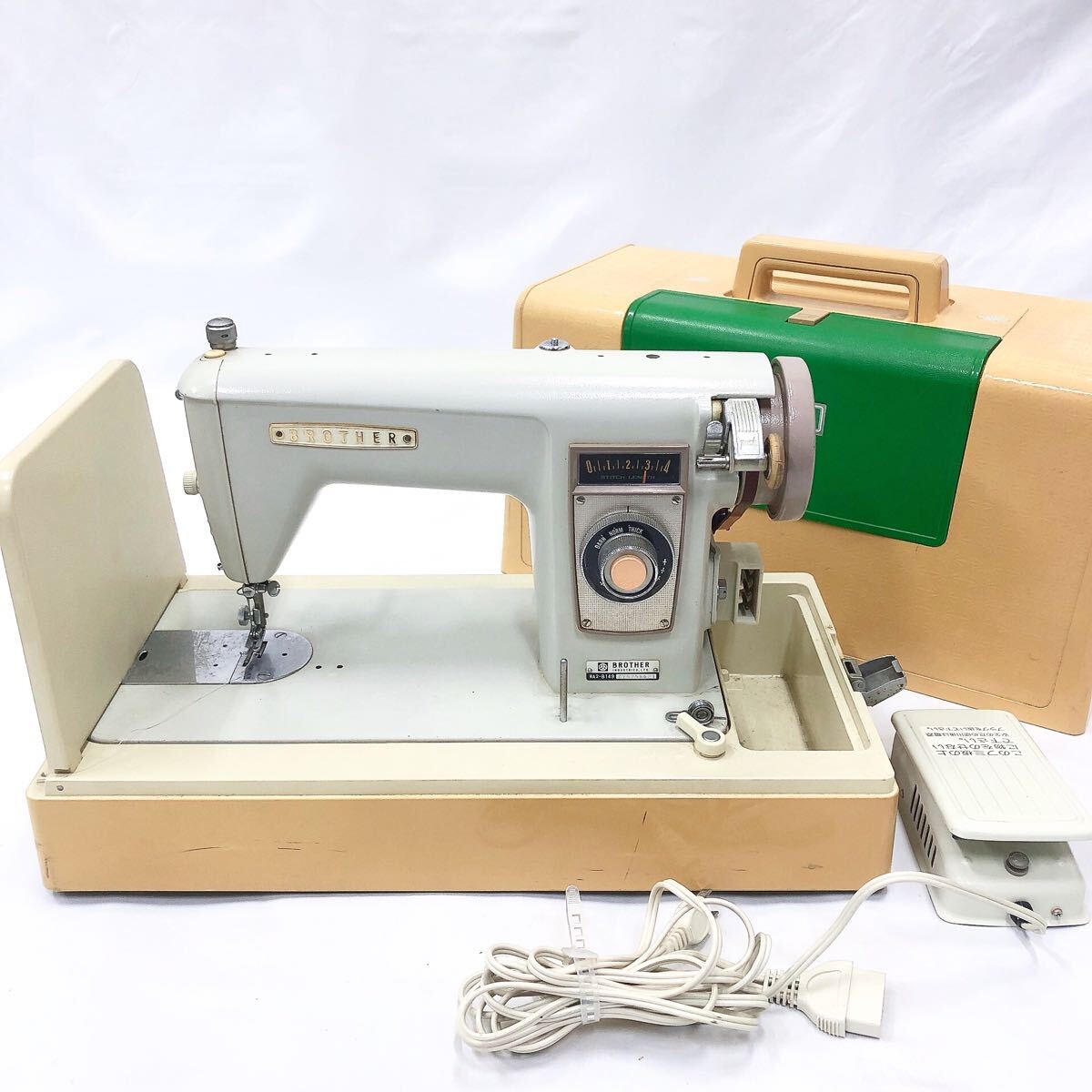1110221 BROTHER ブラザー HA2-B149 ミシン ハンドクラフト 手工芸 フットペダル　ケース付き