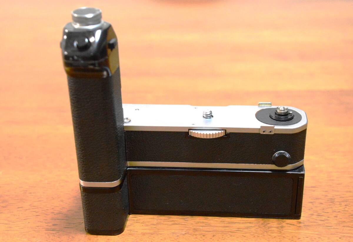 ニコンＦ２・モータードライブMD2, MB1　完動美品 
