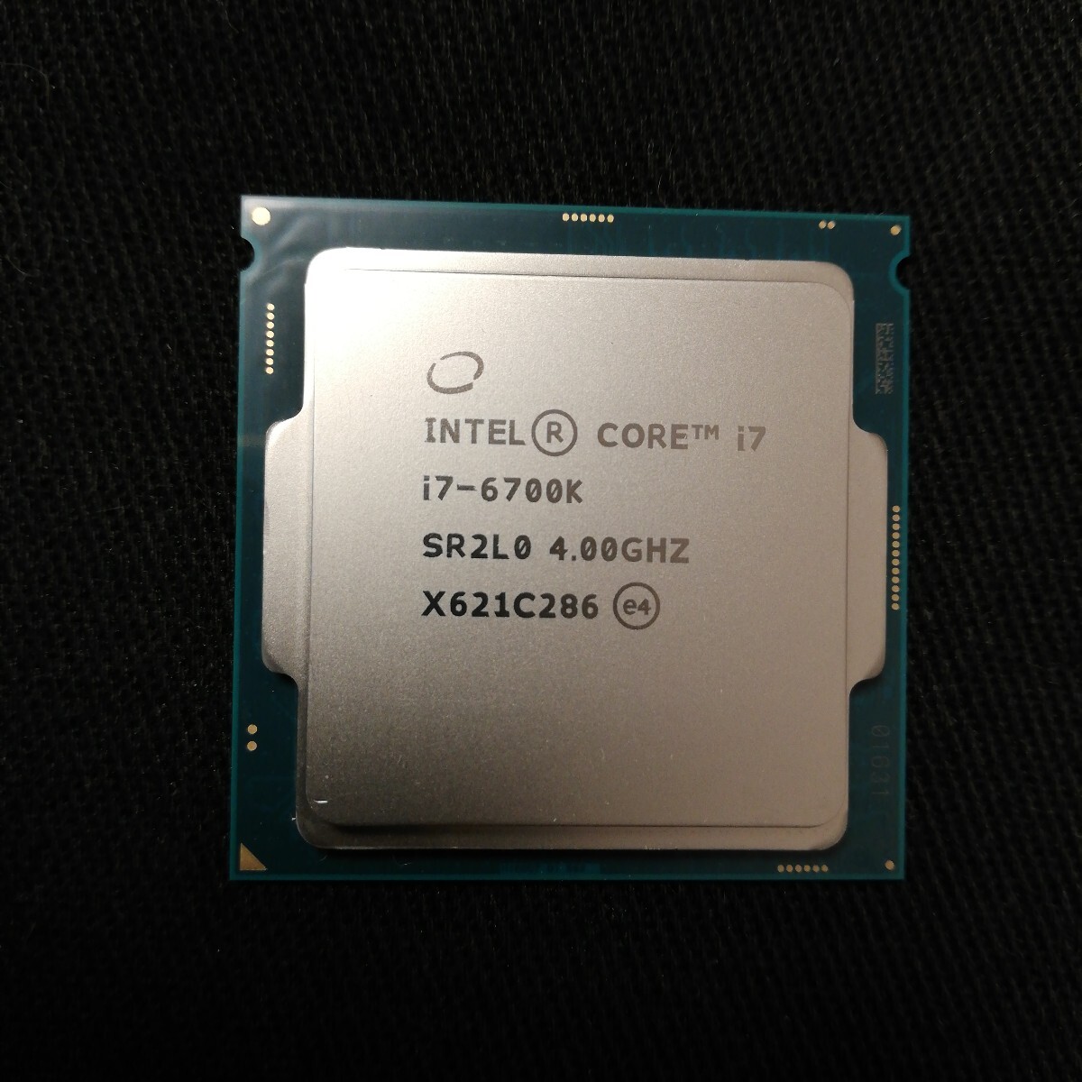インテルCore i7 6700k付属品なし