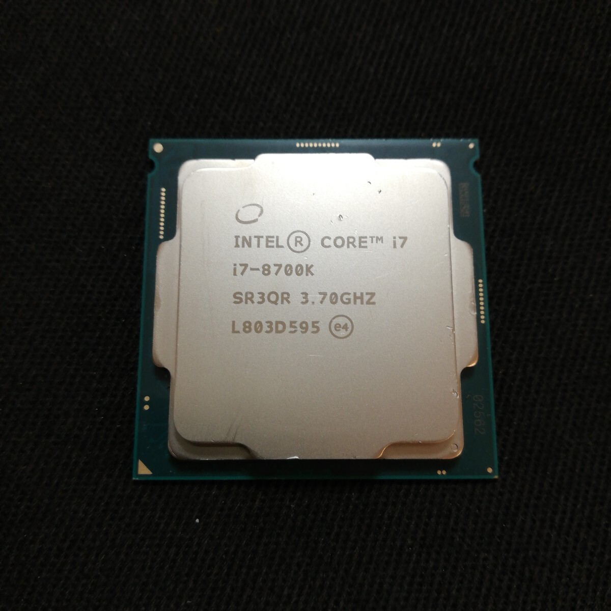 インテルCore i7 8700k付属品なし