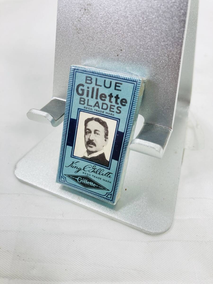 送料350円 未開封 Gilleue BLUE BLADES 髭剃り 剃刀替刃 箱入り5枚入り ジレット アンティーク レトロ HJ-260228004