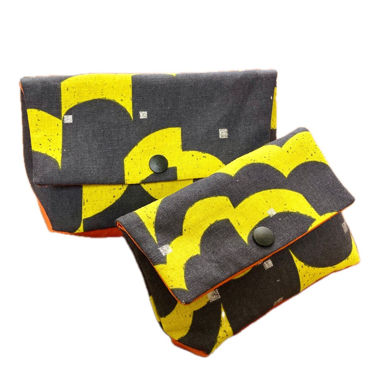 ハンドメイド　大小2個セット　フラップポーチ　綿麻