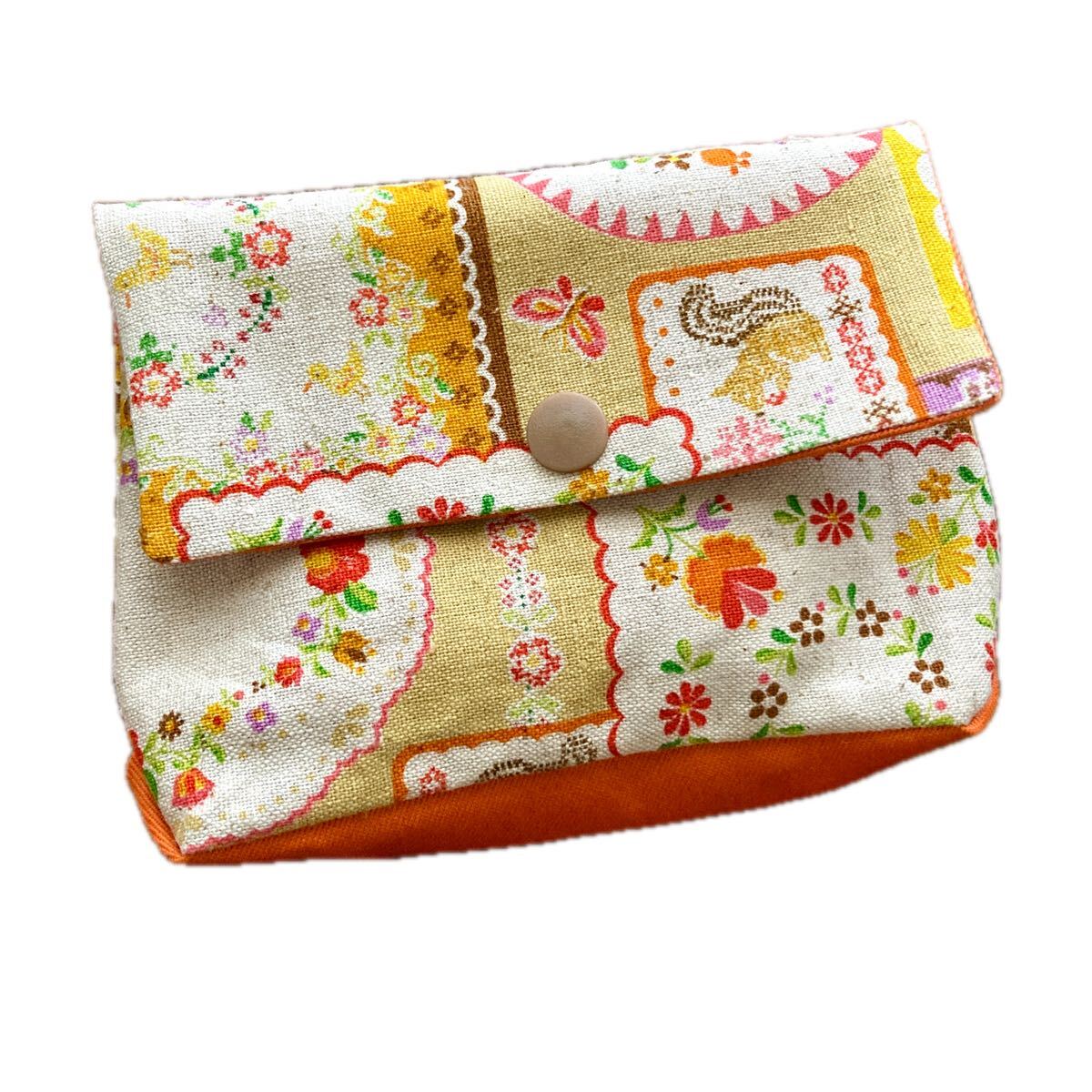 ハンドメイド　ミニフラップポーチ　綿麻　マトリョーシカ柄