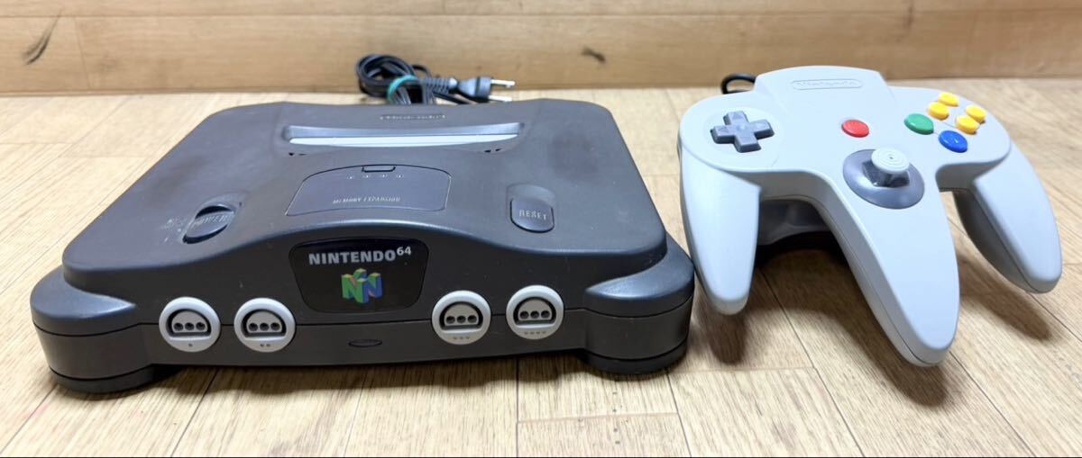 任天堂 Nintendo64 ニンテンドー64 本体 B11