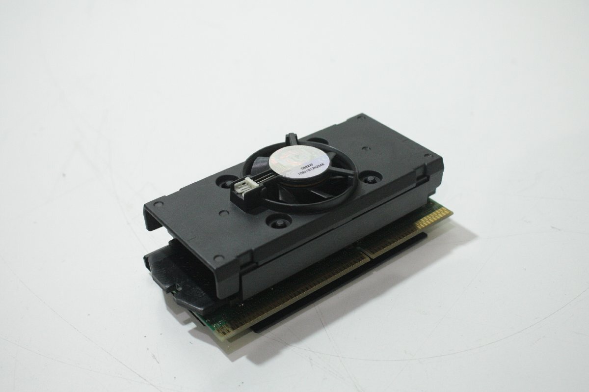 E272【現状品】pentium III 600MHz／512KB／FSB100MHz Slot1 SL3JT