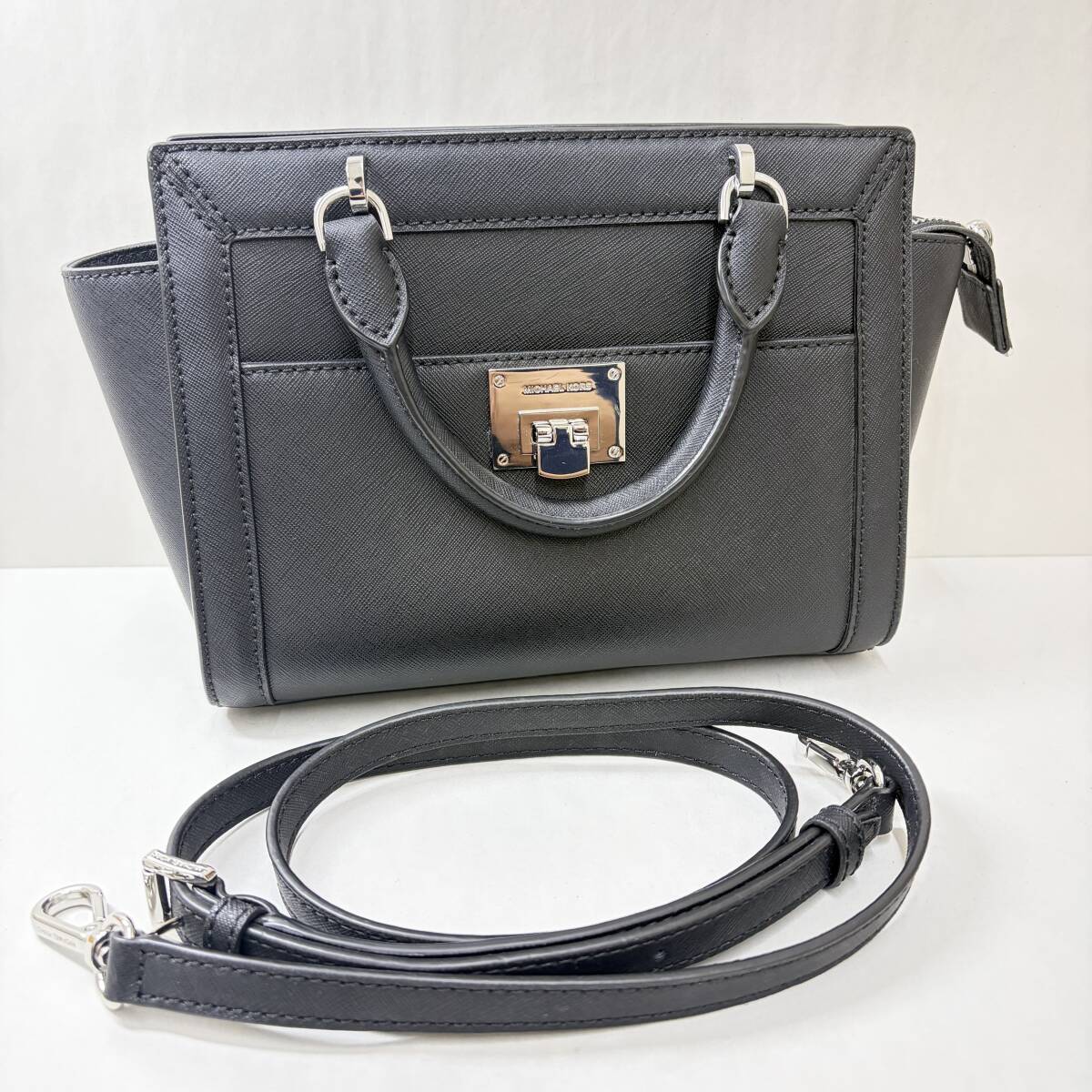 1円〜 中古 美品 MICHAEL KORS マイケルコース TINA ティナ スモール トップジップ ハンドバッグ ショルダーバッグ 2Way 黒