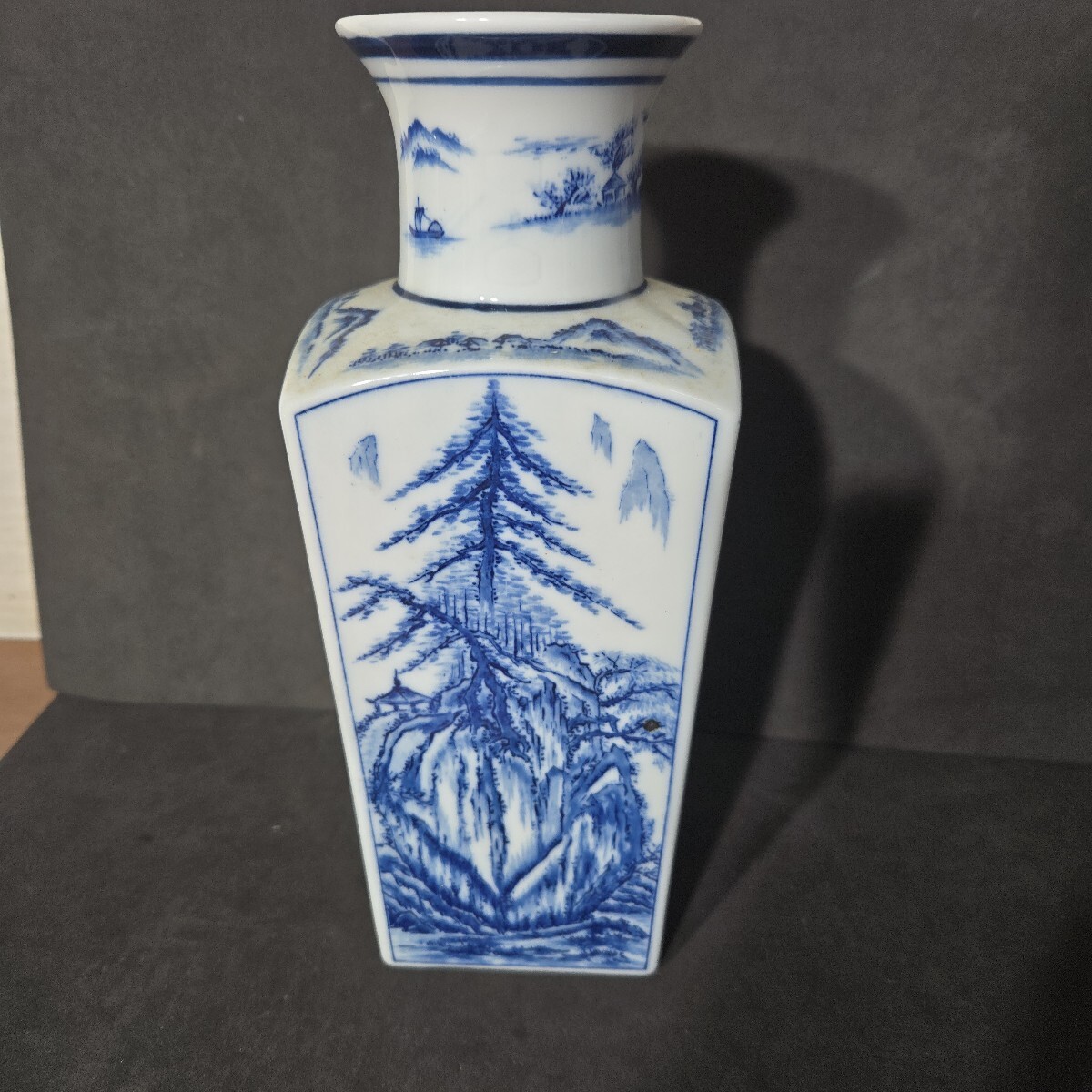 古美術 花瓶 染付？ 中国美術？ インテリア 花入 花器 壺 山水図