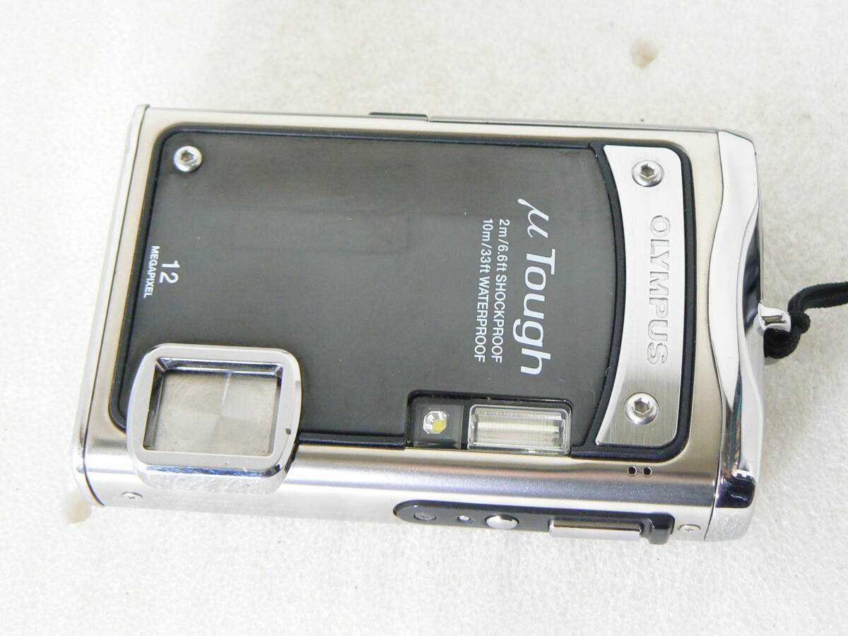 OLYMPUS オリンパス μTough-8000（1200万画素/XD）社外バッテリーとXDアダプタ－と8GB付き 動くジャンク E388