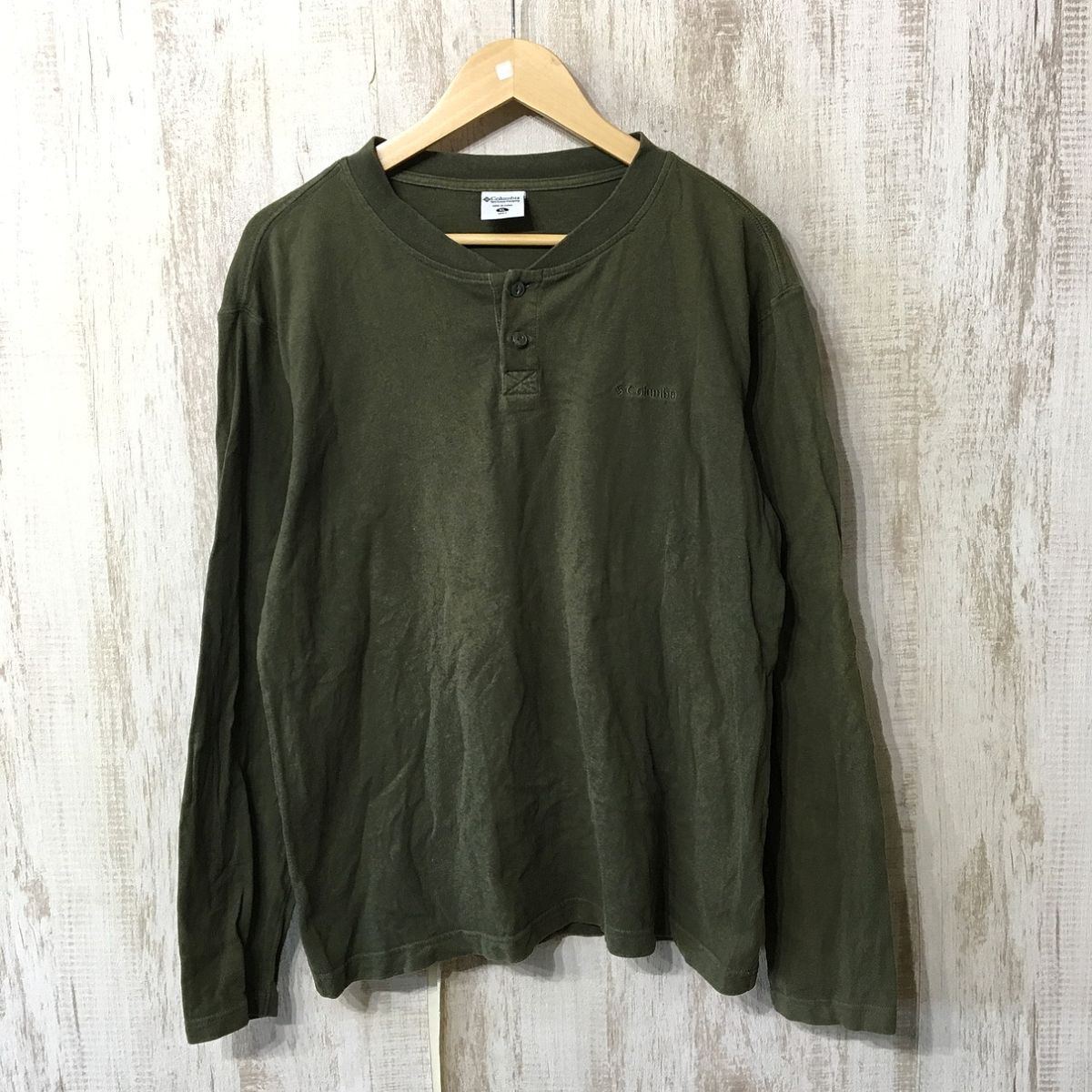 449☆【ヘンリーネック カットソー】Columbia コロンビア ロングTシャツ カーキ XL