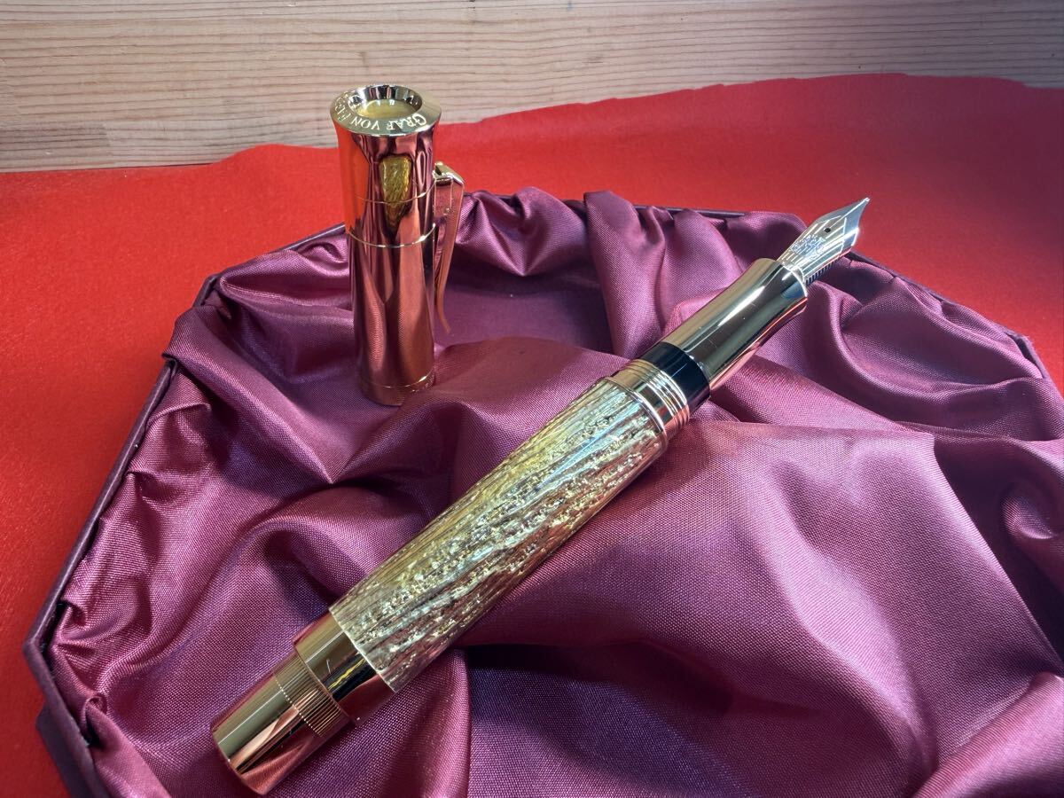 【J003】GRAF VON FABER CASTELL ファーバーカステル ゴールドオーク 万年筆 ペン オブ ザ イヤー 2012 1500本限定 箱無し