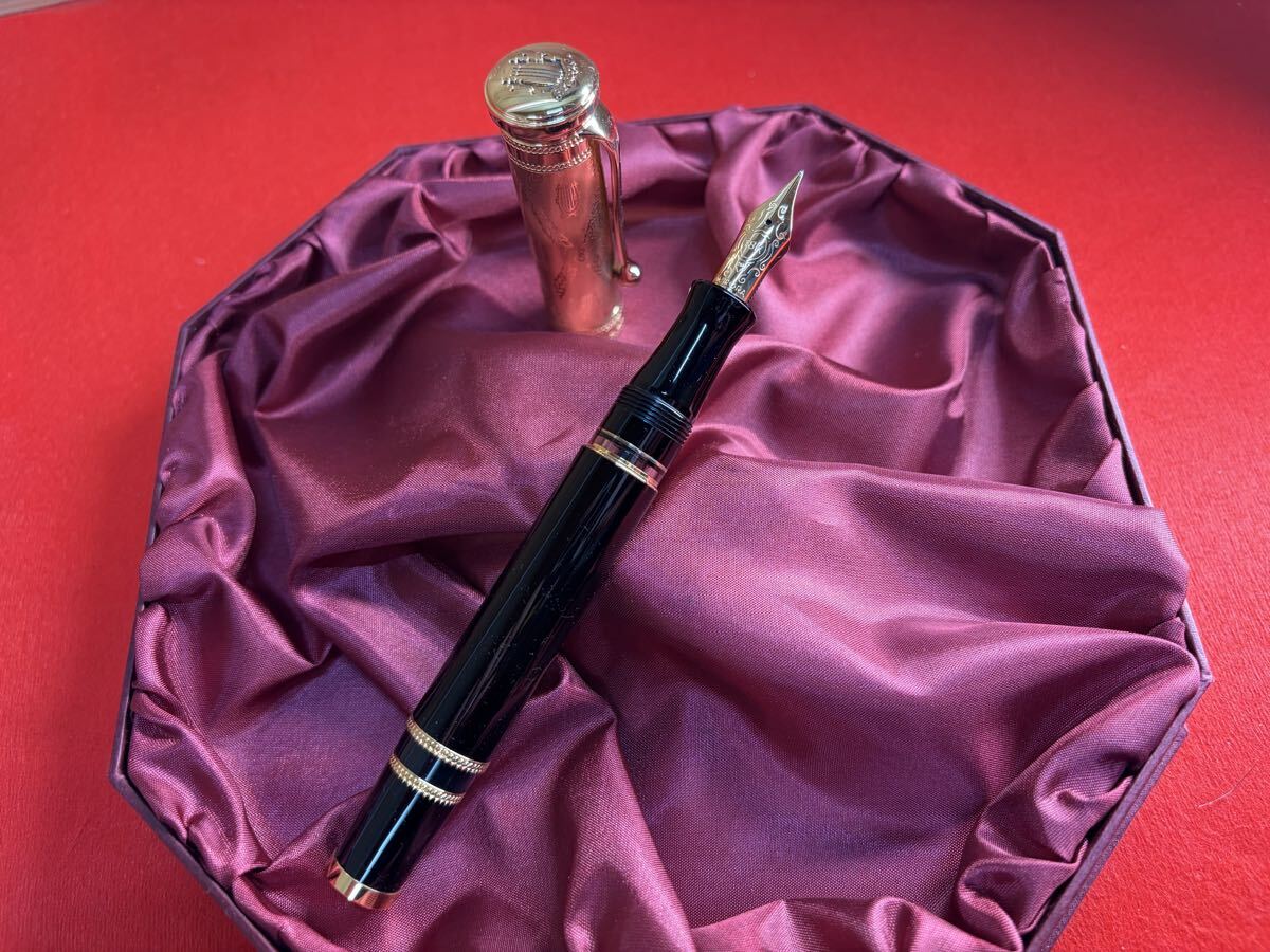 【J012】AURORA アウロラ 万年筆 リミテッドエディション ジュゼッペ・ヴェルディ オペラ M 限定 1919本 