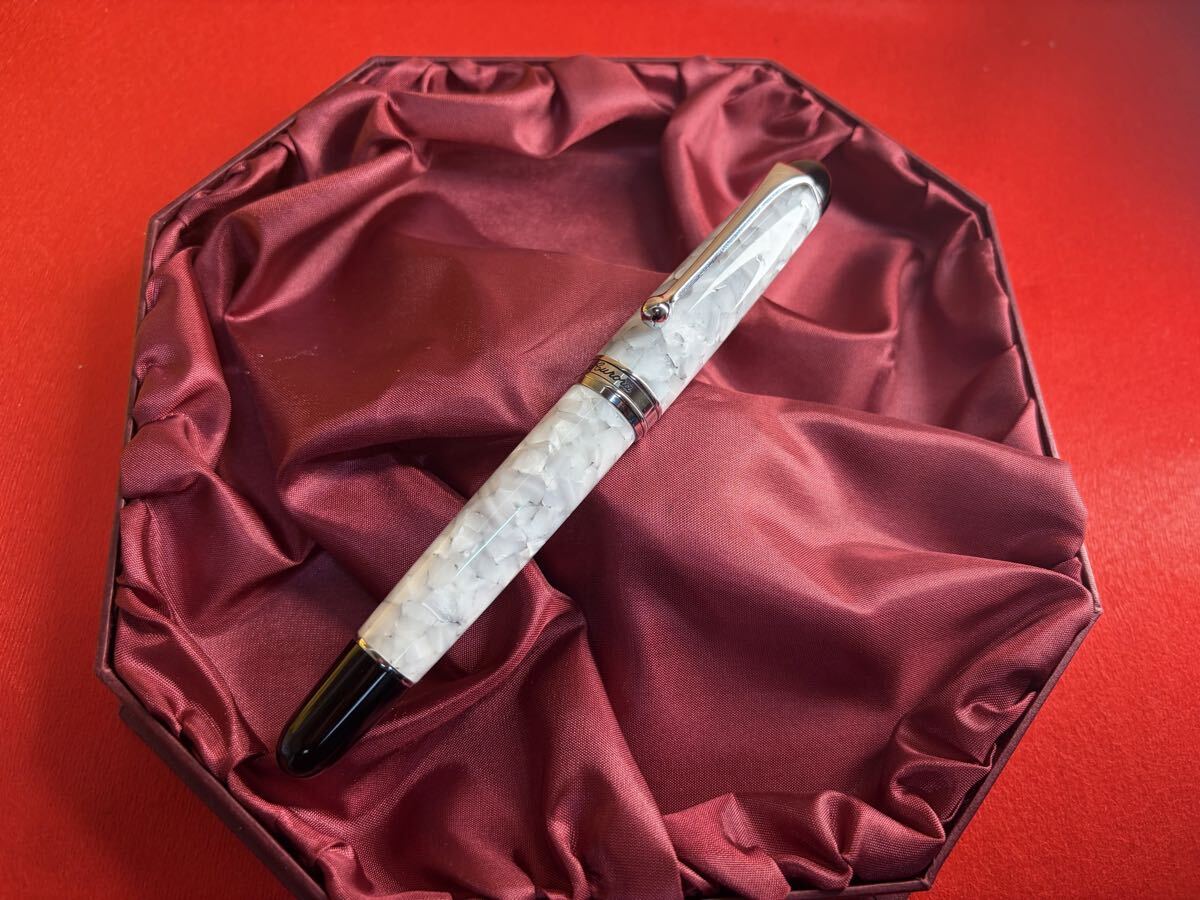 【J024】AURORA アウロラ 万年筆 リミテッドエディション 88 Luna 限定 18K EF