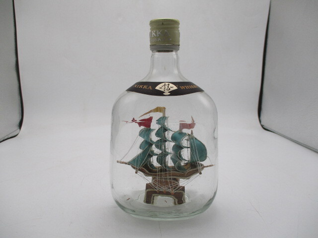 ★☆工芸品　ボトルシップ　NIKKA　WHISKY　鶴☆★