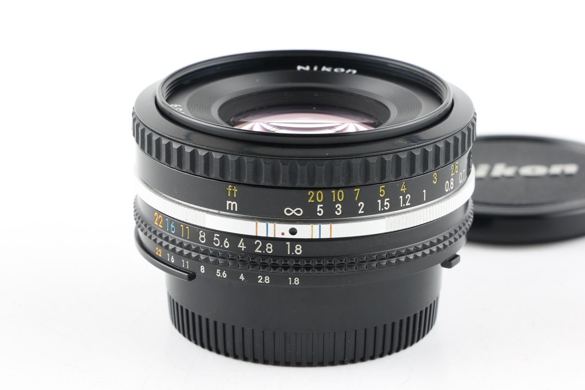 【かめらや】4490 Nikon Ai NIKKOR 50mm F1.8S Ai-S 単焦点 パンケーキレンズ Fマウント