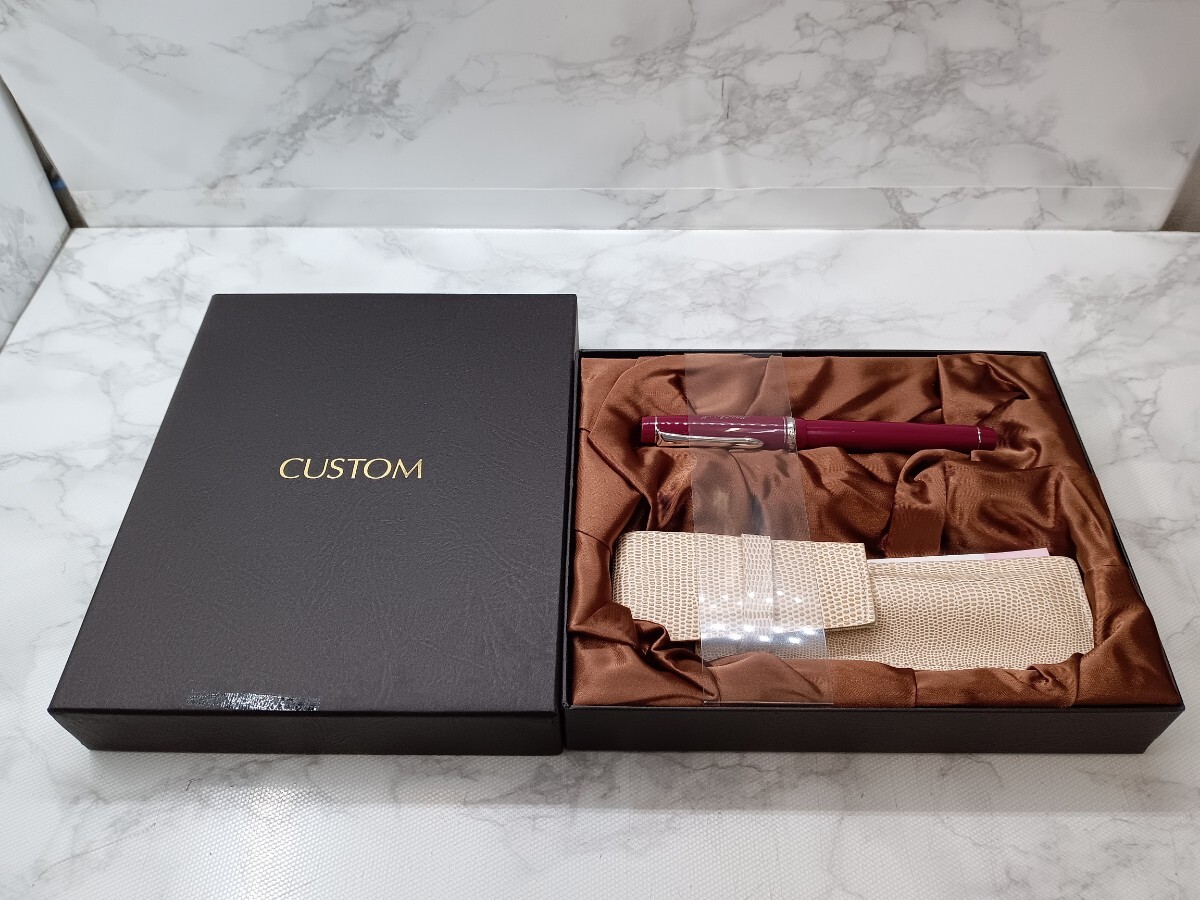 66092　万年筆 custom heritage 91 ペン先14k刻印有 ネーム刻印有 お手入れセット付 筆記具 文房具