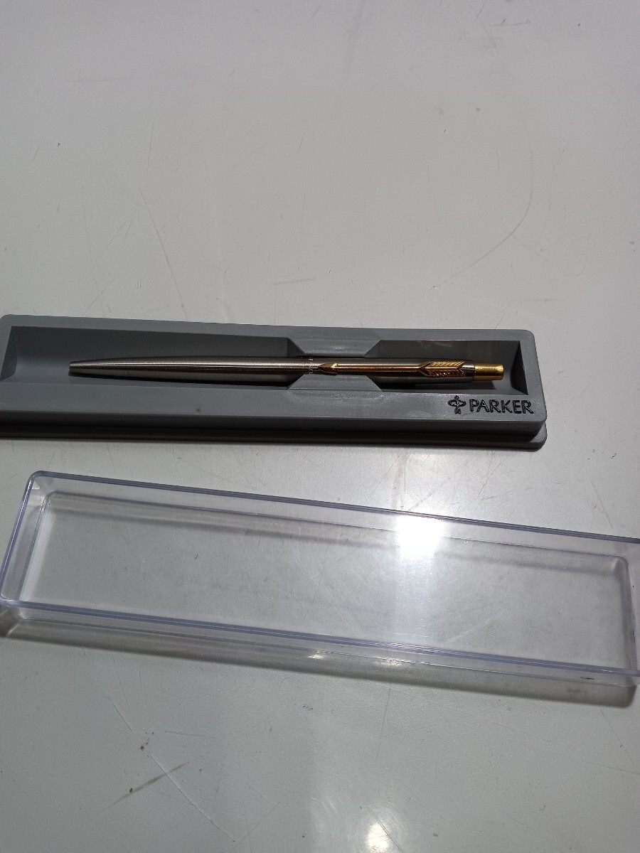 64512 パーカーボールペン 筆記確認済 インク残小 文房具 筆記具 オフィス用品〈自宅保管品〉