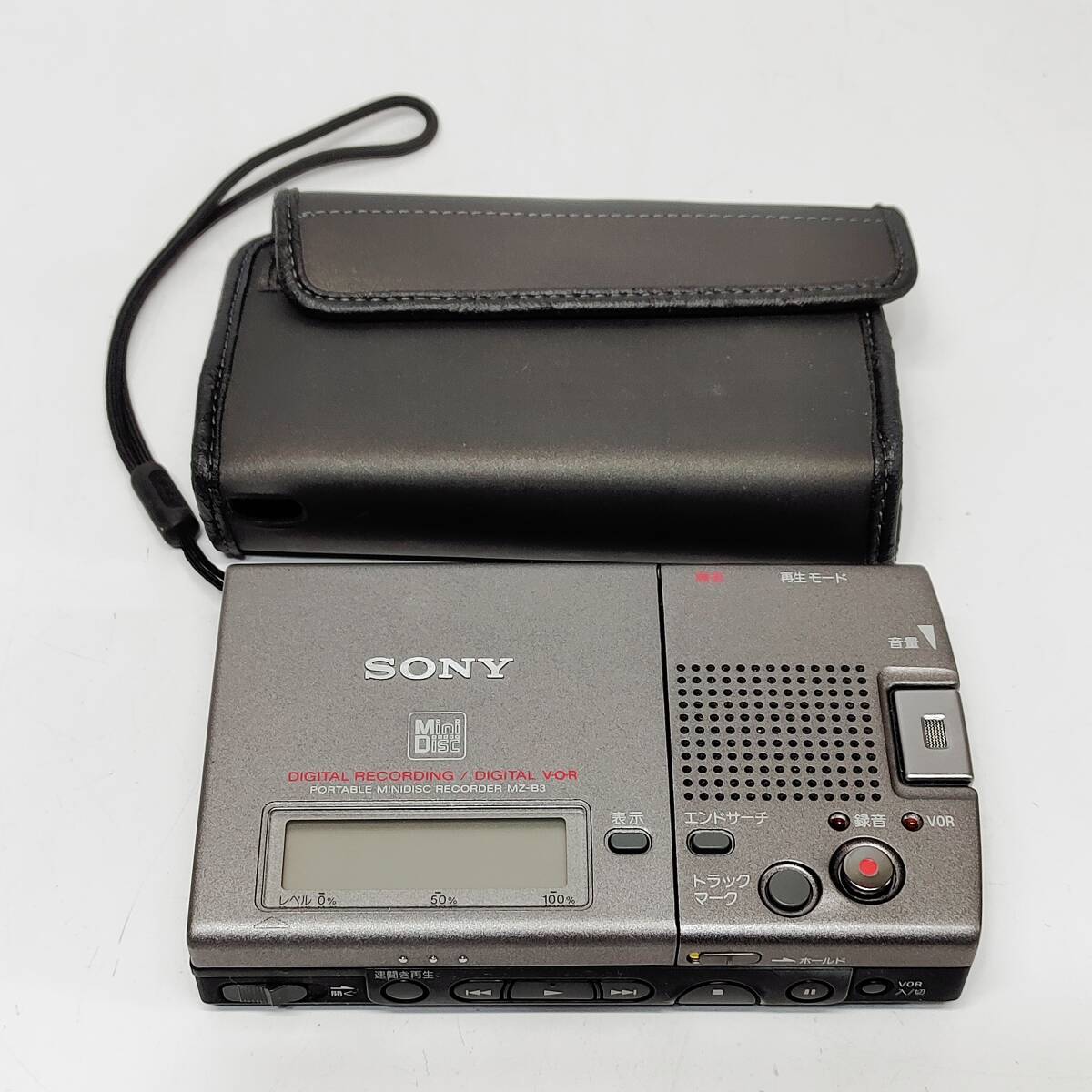 ●動作品 ソニー MZ-B3 ポータブルMDレコーダー SONY シルバー 日本製 DIGITAL RECORDING 録音 音楽 再生 S5021