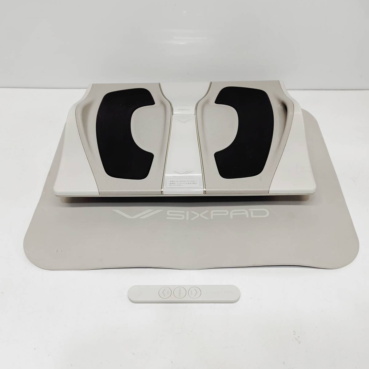 ●動作品 シックスパッド Foot Fit 3 フットフィット 3 SIXPAD MTG トレーニング EMS SE-BZ-02A エクササイズ 筋トレ 足裏 L1794