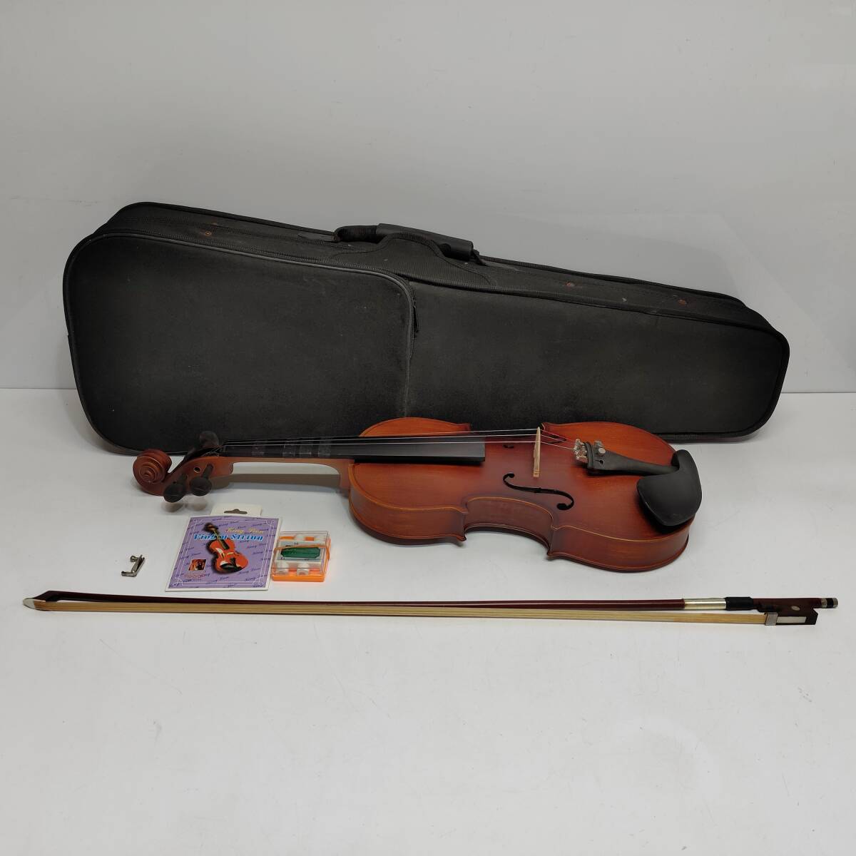 ●ハルシュタット V-12 バイオリン Hallstatt ケース付き 弦楽器 オーケストラ 音楽 演奏 練習 ヴァイオリン B1499