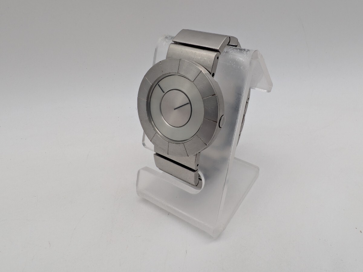 【1円スタート】 ISSEI MIYAKE VJ-20-0010 吉岡徳仁 デザイン イッセイミヤケ シルバーカラー クォーツ メンズ 腕時計 ※ 動作未確認