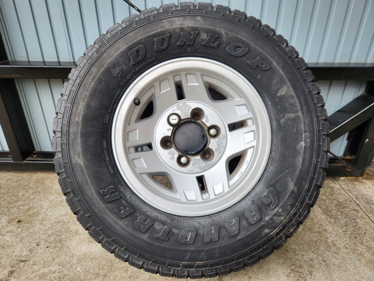 トヨタ ランドクルーザー プラド ランクル70 スペアタイヤブラケット キャリア 背面タイヤ タイヤ付き M