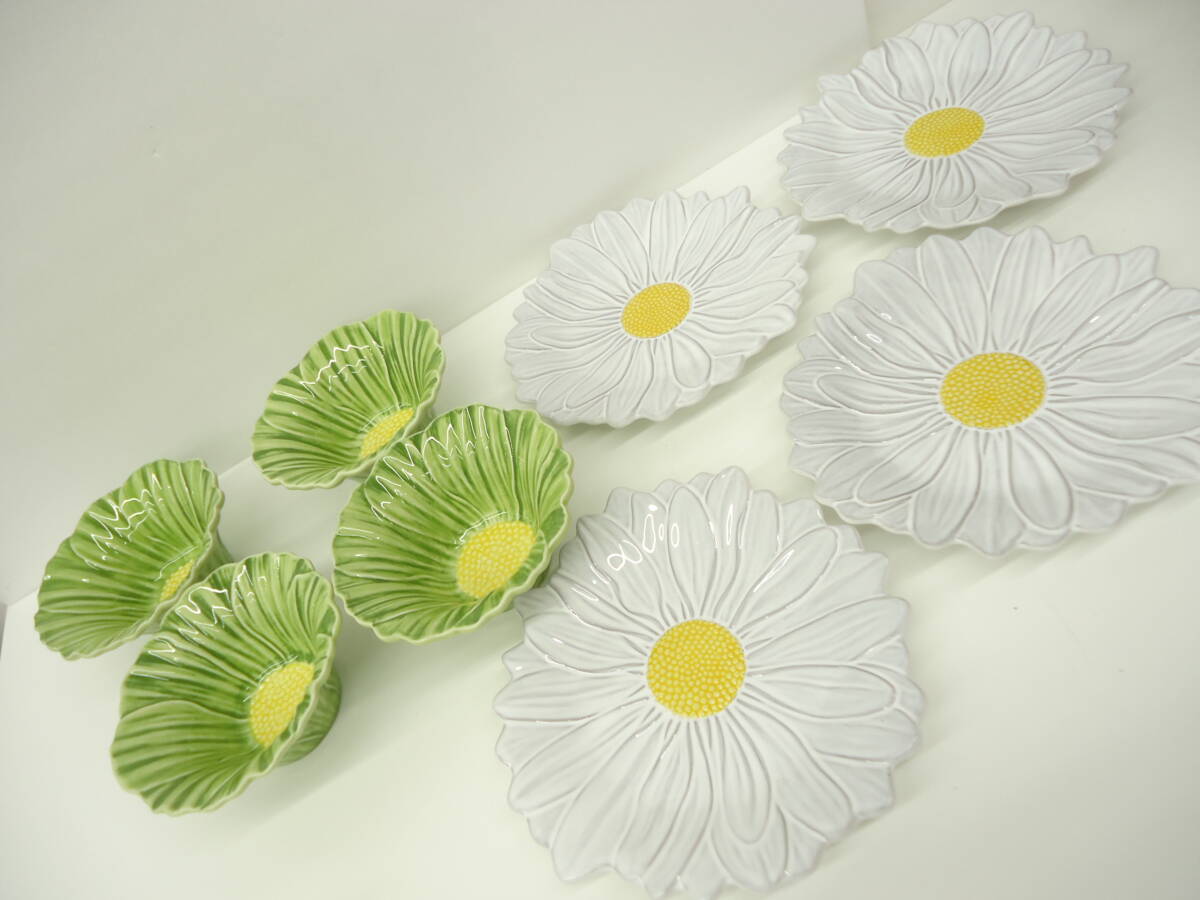 4070 食器祭 BORDALLO PINHEIRO ボルダロ・ピニェイロ 花 プレート 器 皿 