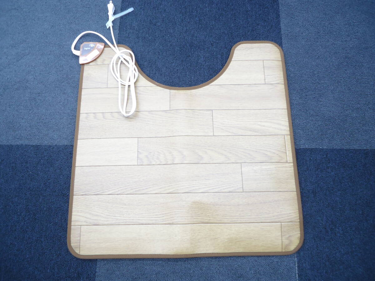 4085 家電祭 Sugibo ホットトイレマット JB-TM70 通電確認済 裏側多少べたつきがみられます