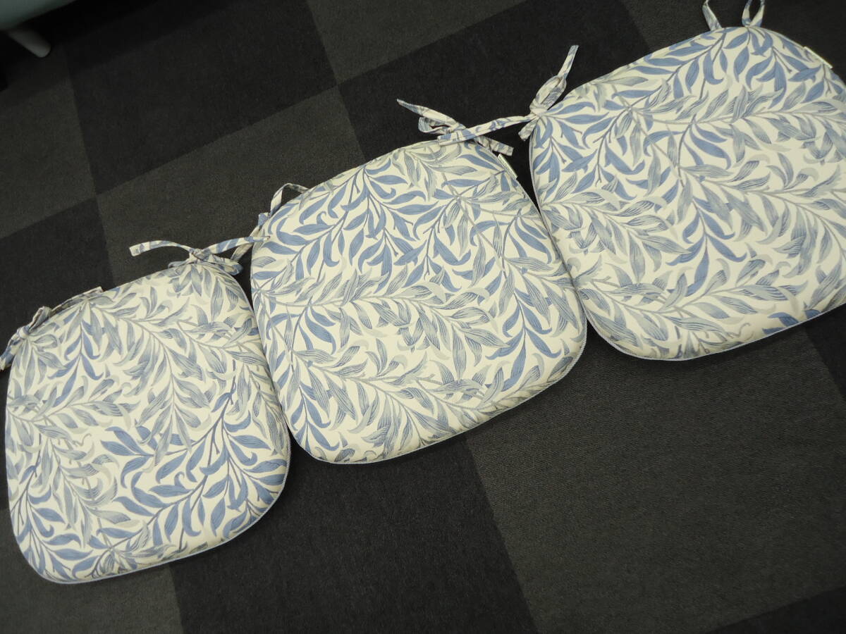 4086 インテリア祭 川島織物 Morris Design Studio モリスデザインスタジオ 椅子用 クッション 水色 葉柄