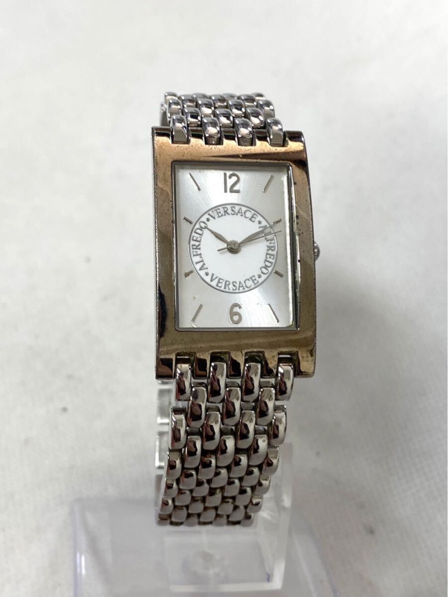 ALFREDO VERSACE アルフレッドヴェルサーチ V737S 腕時計 クォーツ メンズ シルバー文字盤 スクエア mt030105