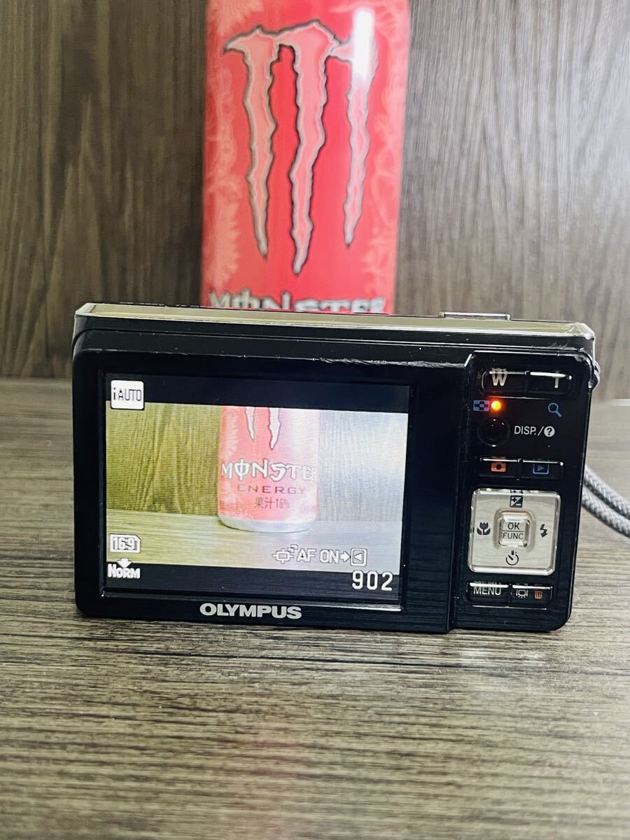 No.12 OLYMPUS FE-4000 シルバー コンパクトデジタルカメラ 12MP 光学ズーム 動作確認済み 中古