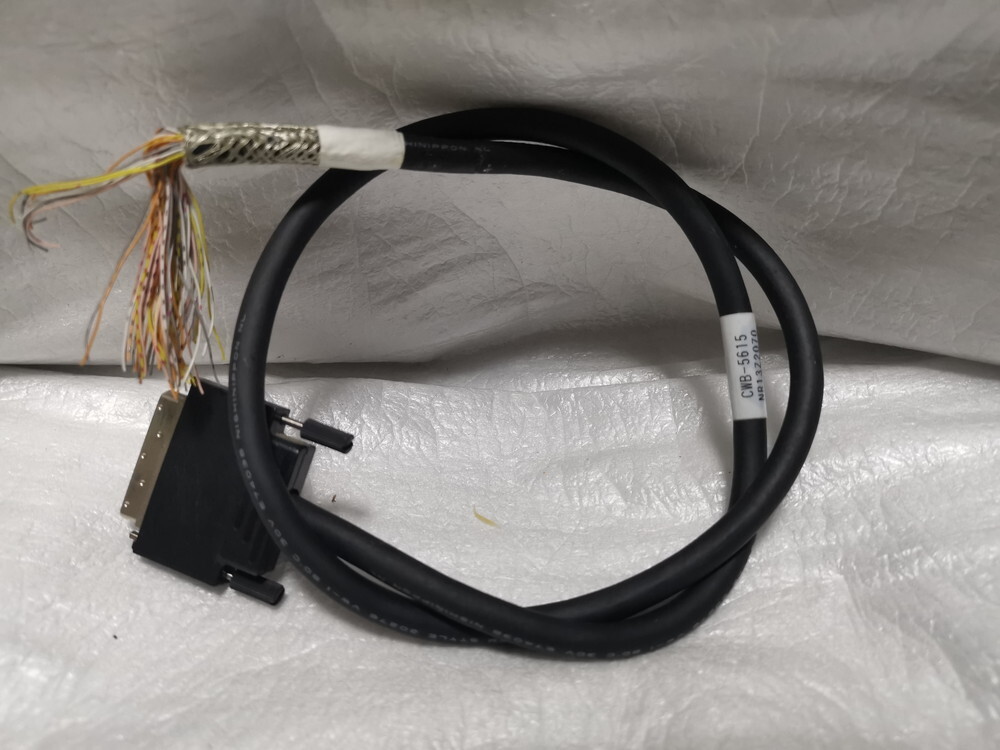 ★動作保証★ Interface CWB-5615 接続ケーブル 68ピン0.8mmピッチコネクタ←→68ピン0.8mmピッチコネクタ