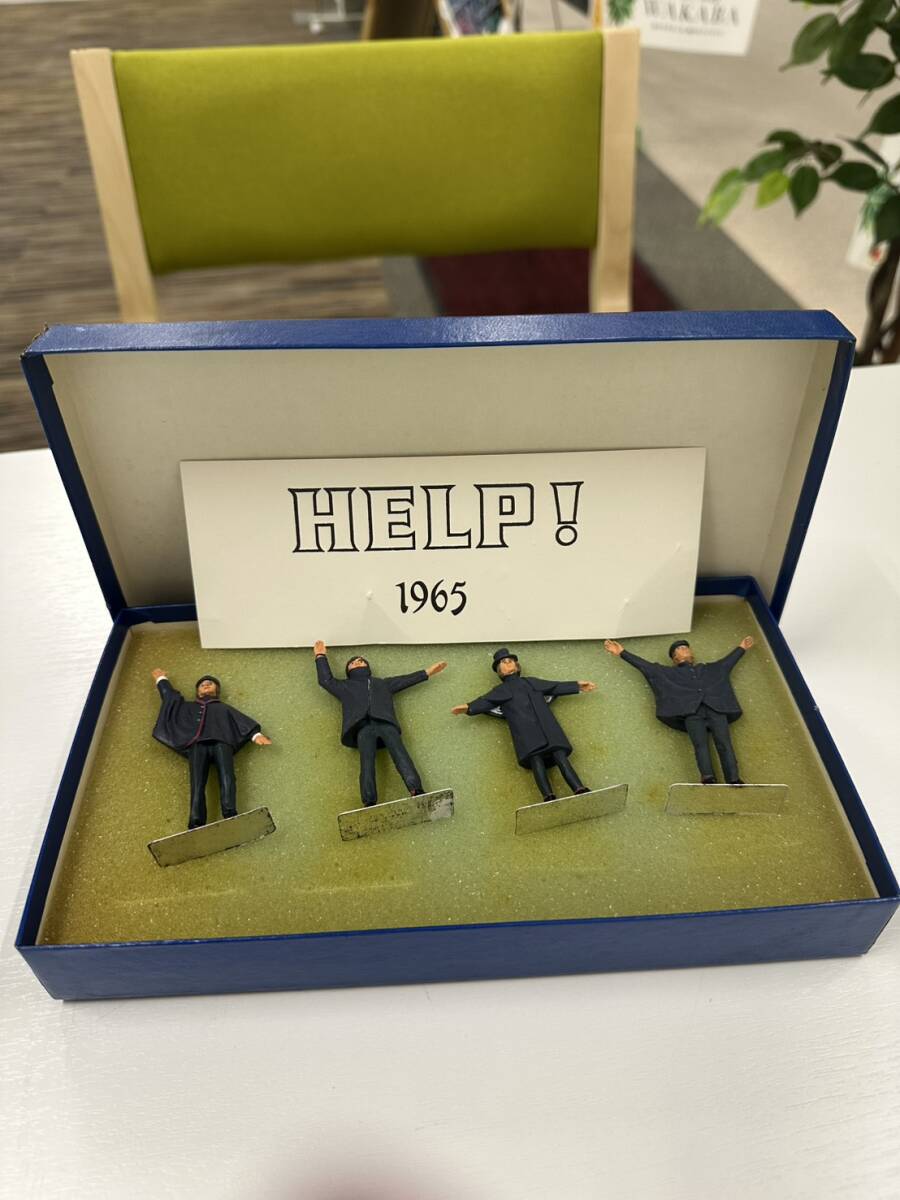 BEATLES ビートルズ メタルフィギュア HELP! 1965 ヘルプ! ジャケ写フィギュア 4体 コレクション レトロ 中古品 現状品 1132