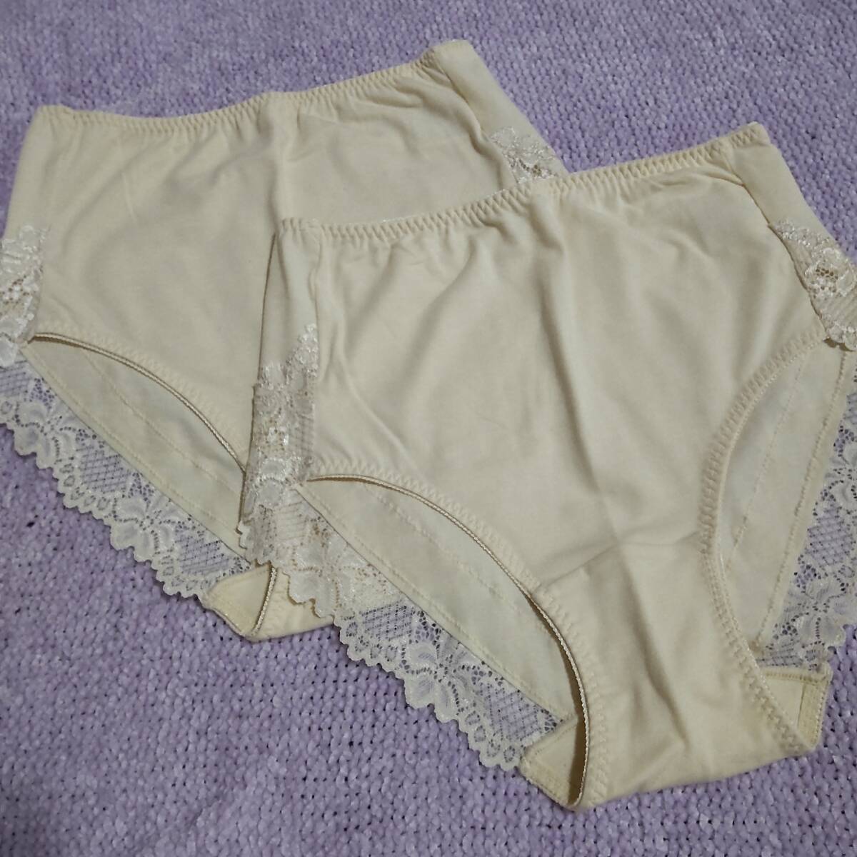 新品未使用 レース付き ショーツ ミルキーベージュ ＬＬ ２枚セット