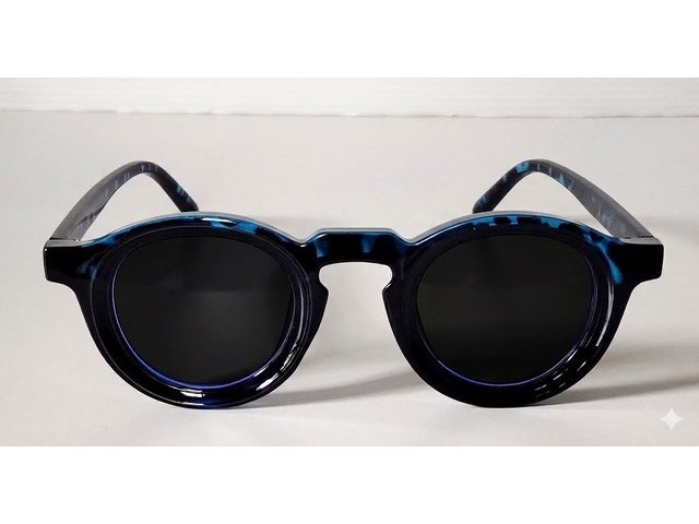 Boston Spur ボストンスパー サングラス ブルーブラックアニマル×ブラックレンズ 01