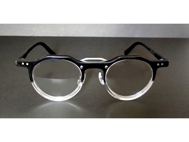 Classic Abbey クラシックアビー メガネ ハーフブラック 01