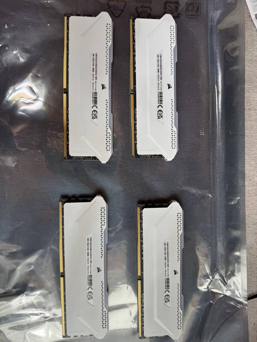 ジャンク(動作未確認) CORSAIR VENGEANCE RGB PRO SL 32GB (2x16GB) *4=64GB　DDR4 DRAM 3600MHz C18 CMH32GGX4M2D3600C1BW