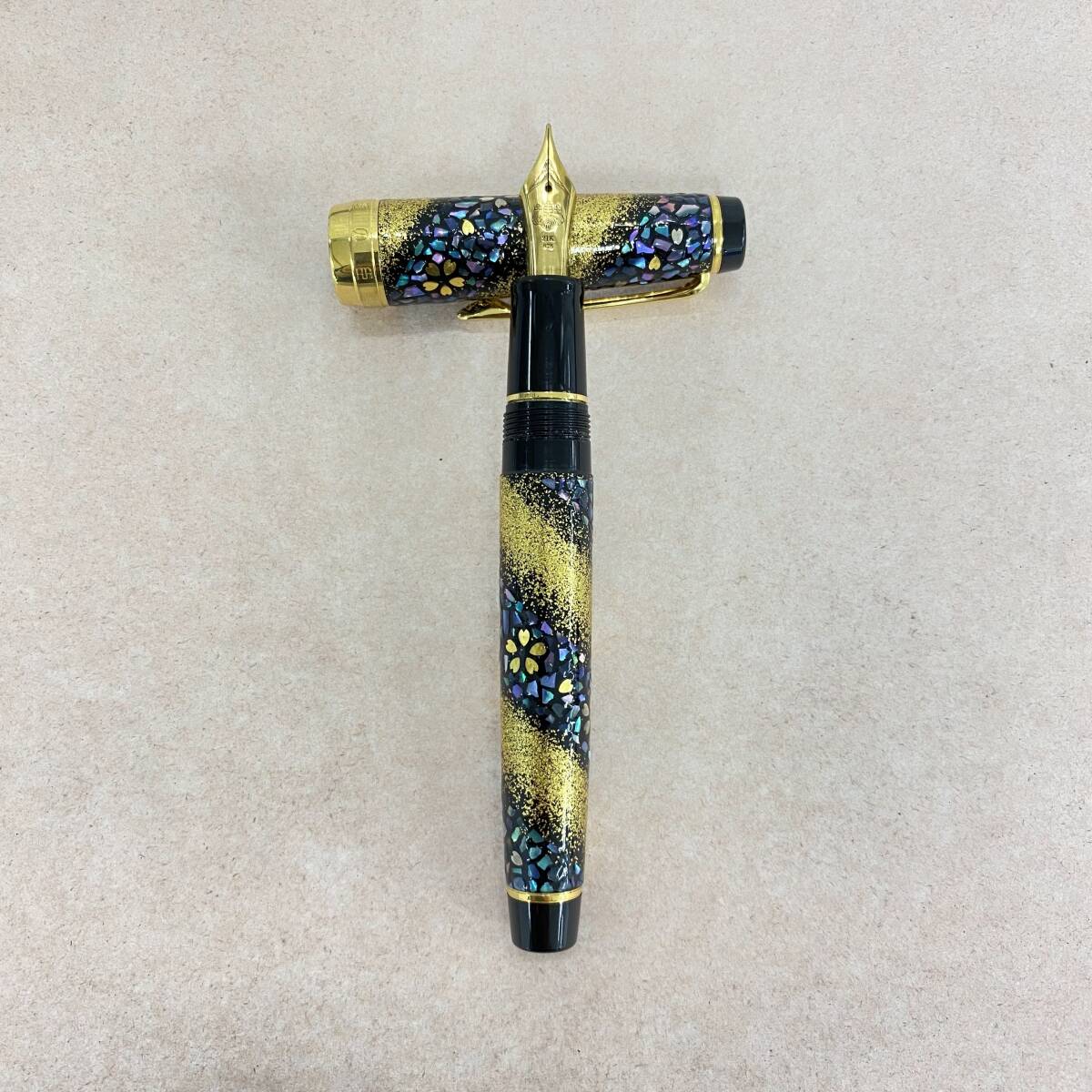 『L2』万年筆 　SAILOR　セーラー　ペン先:21K 875　桜流れ　螺鈿蒔絵　内閣総理大臣　特別慰労品　筆記用具　コレクターズ品　現状品