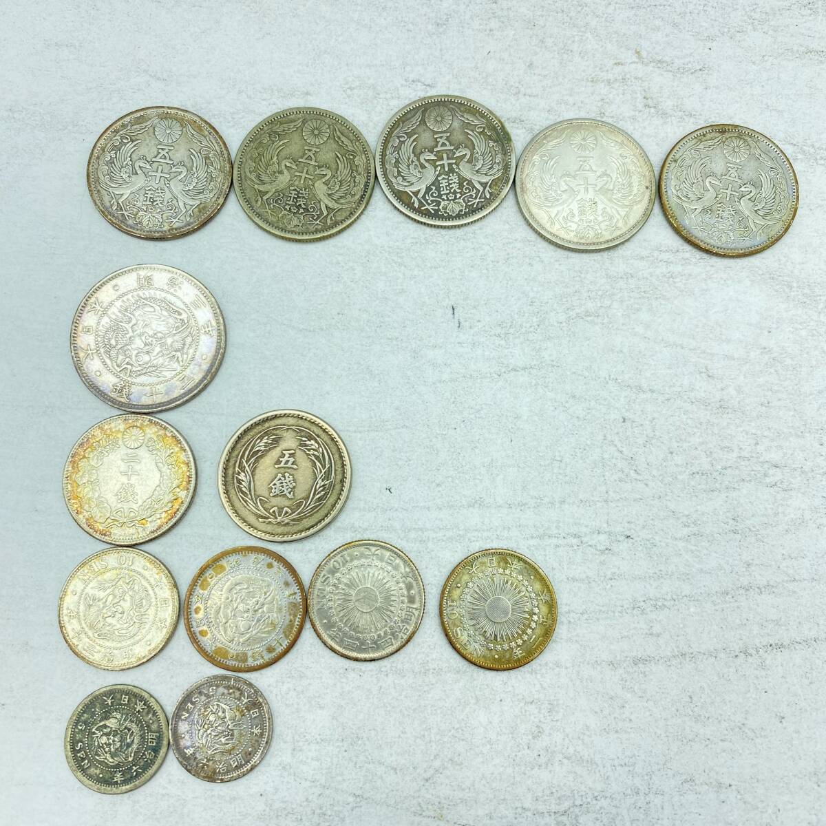 『TJ41』銀貨/他 鳳凰50銭銀貨ｘ5/旭日竜20銭銀貨/旭日20銭銀貨/旭日5銭/竜10銭銀貨/旭日竜10銭銀貨/旭日10銭銀貨ｘ2/竜5銭銀貨ｘ2 古銭