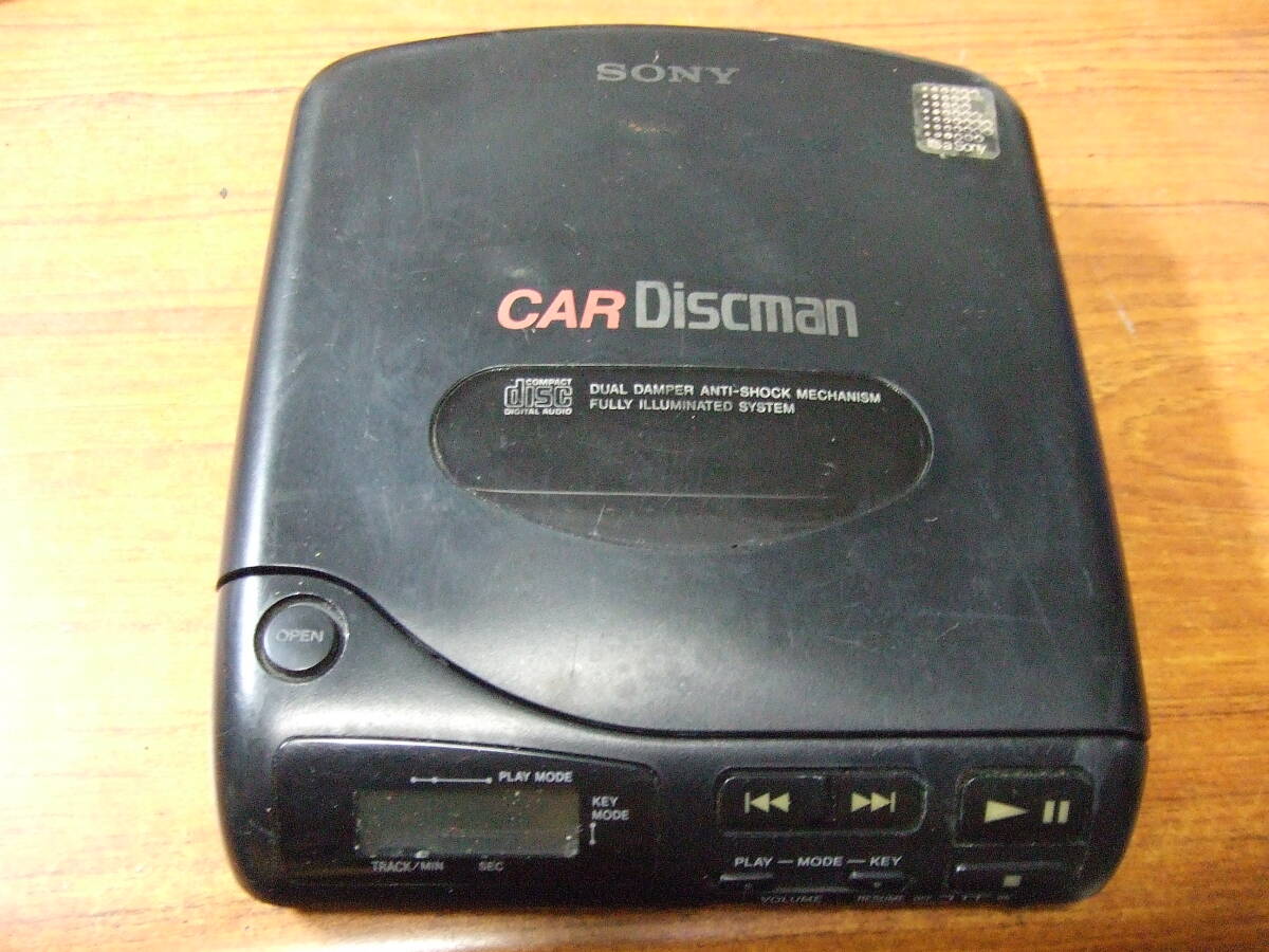 U169　ジャンク ソニー/SONY ポータブルCDプレーヤー CAR Discman D-800K 中古　本体　未確認